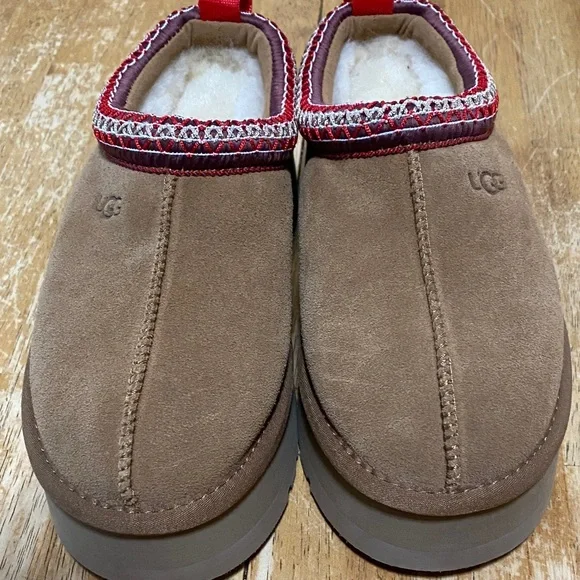 UGG Women's Tan and Red Platform Mules - Picture 9 of 11